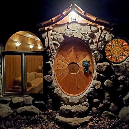 Shire Suite At White Lotus Eco Spa Retreat Stanardsville Exterior foto
